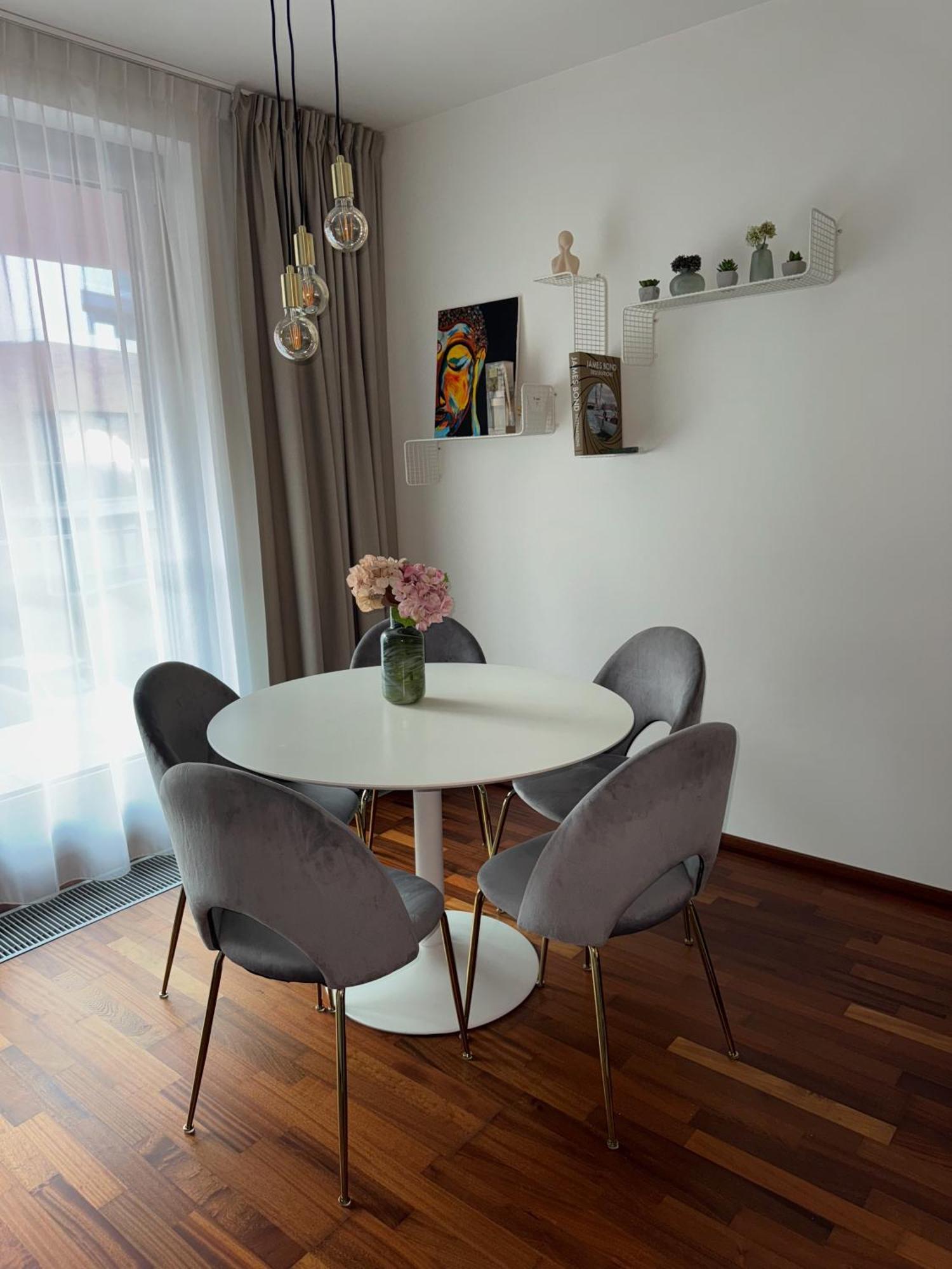 Apartman Palma - 15 Min Od Centra Prahy Prague Luaran gambar